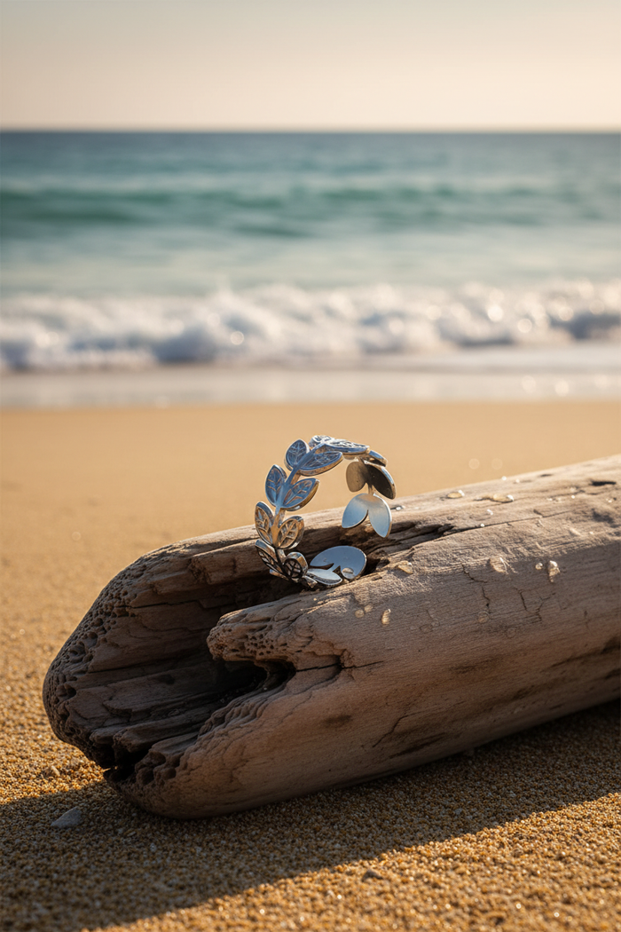 Zoe 316L Stainless Steel Adjustable Ring with Leaf Design